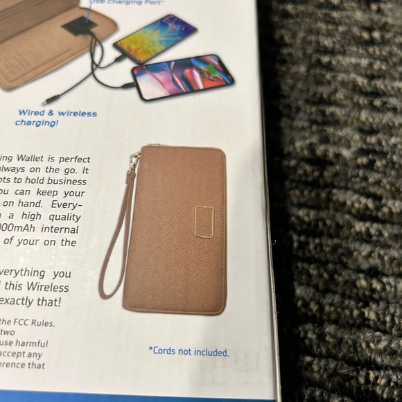 💥Odyssey Tech Wireless Charging Wallet, color: Sand, New in Box - Picture 3 of 9